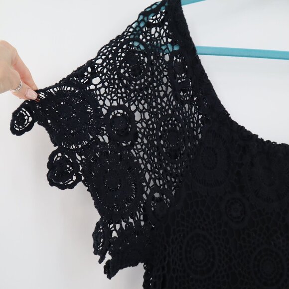 Nightcap Crochet Shift Dress Womens 2 Black Boho Witchy Whimsigoth Goth LBD 70's - Picture 4 of 8